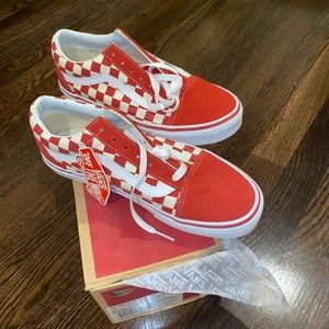 OLD SKOOL Red White Checker Vans NWT😍